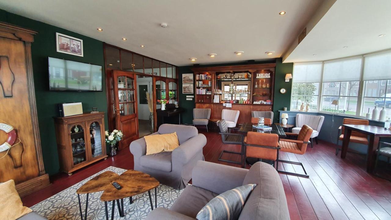 Hotel De Zwaan Schoondijke Eksteriør bilde