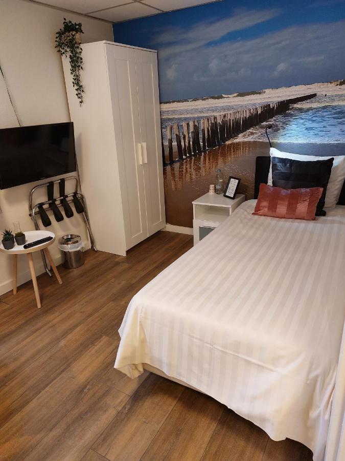 Hotel De Zwaan Schoondijke Eksteriør bilde