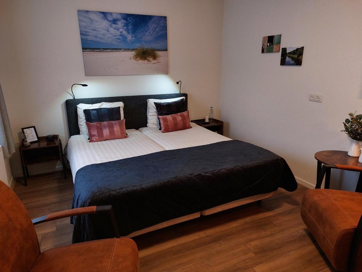 Hotel De Zwaan Schoondijke Eksteriør bilde